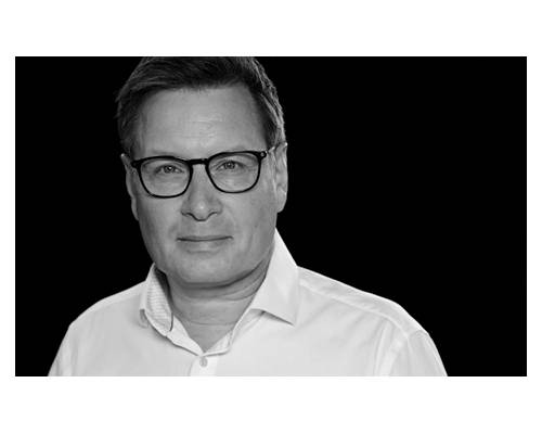 Stefan Kühlein ist ein deutscher Medienmanager und profilierter Moderator
