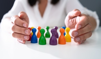 Mit ZEUS® HR-Management zur perfekten Personalakte » So sparen Sie Zeit und steigern die Produktivität