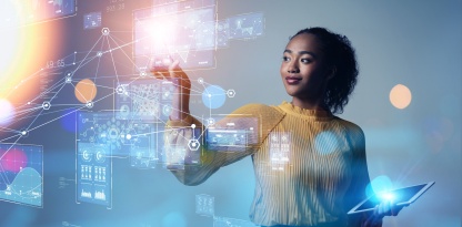 Energiekrise, Netzausfälle und smarte Arbeitszeitlösungen: Wie ein digitales Workforce Management System Ihre Produktion in Zeiten volatiler Infrastruktur stabil hält